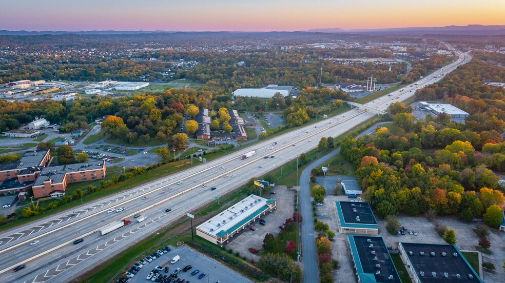 More Photos Of 7610 Hamilton Park Dr, Chattanooga Office For Sale