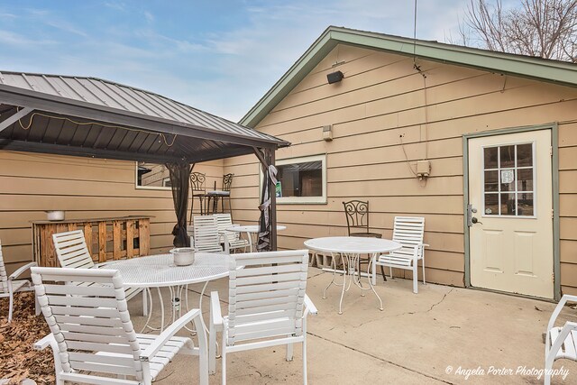 More Photos Of 25344 W Richmond Ave, Antioch Bar For Sale