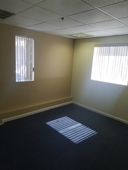 More Photos Of 97 Bayard St, New Brunswick Apartments For Lease