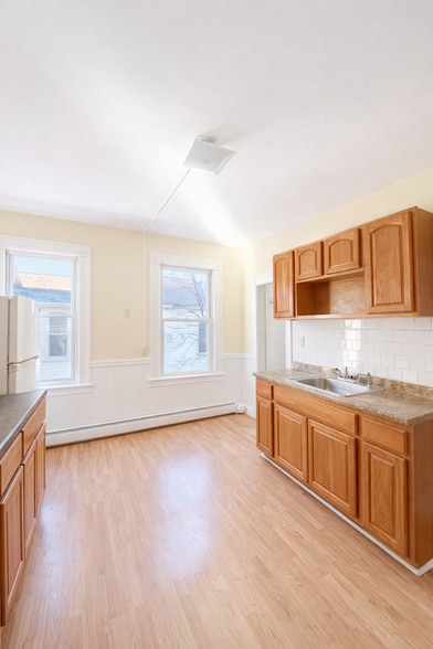 More Photos Of , Hartford Multifamily For Sale