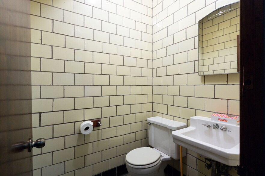 More Photos Of 234-238 6th St NE, Canton General Retail For Sale