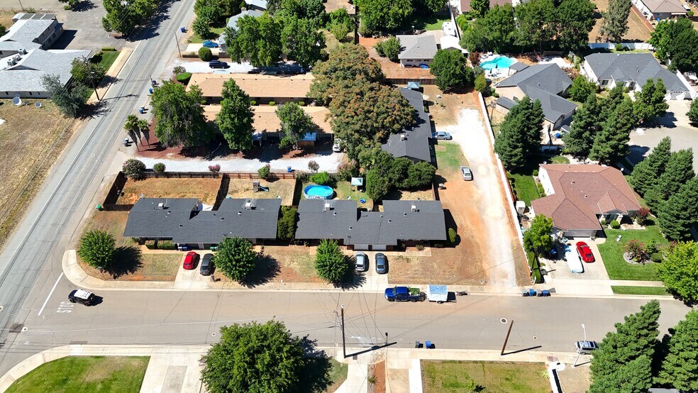 More Photos Of 2250 Suzette Ave, Redding Apartments For Sale