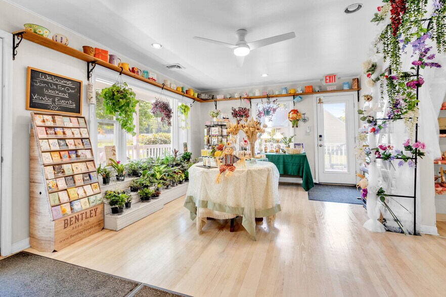 More Photos Of 1103 Route 82, East Fishkill General Retail For Sale