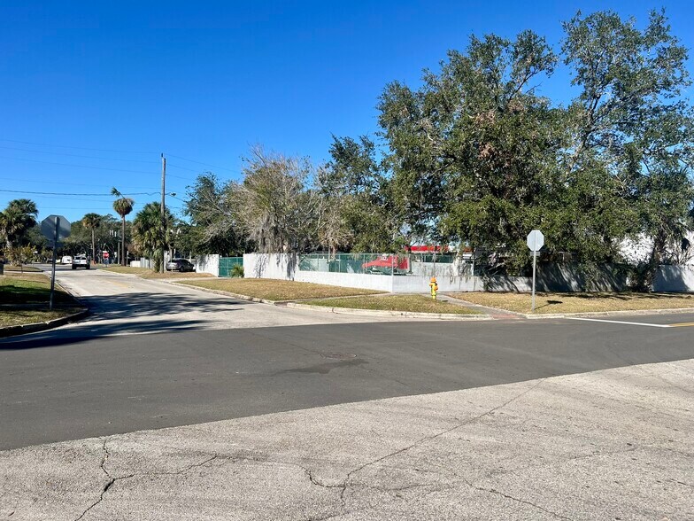More Photos Of 120 S Laurel Ave, Sanford Land For Sale
