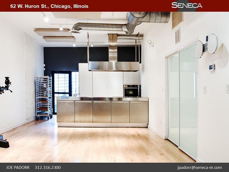More Photos Of 62 W Huron St, Chicago Loft Creative Space For Sale