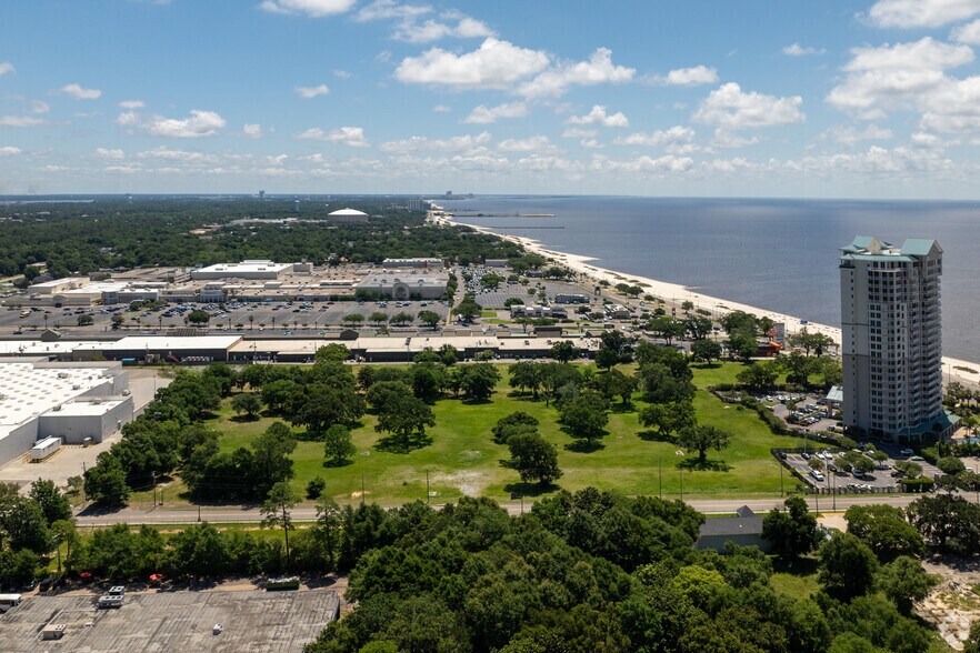 More Photos Of 2668 Beach Blvd, Biloxi Land For Sale