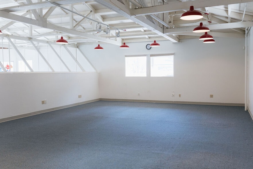 More Photos Of 2101 Jordan Ave, Juneau General Retail For Sale