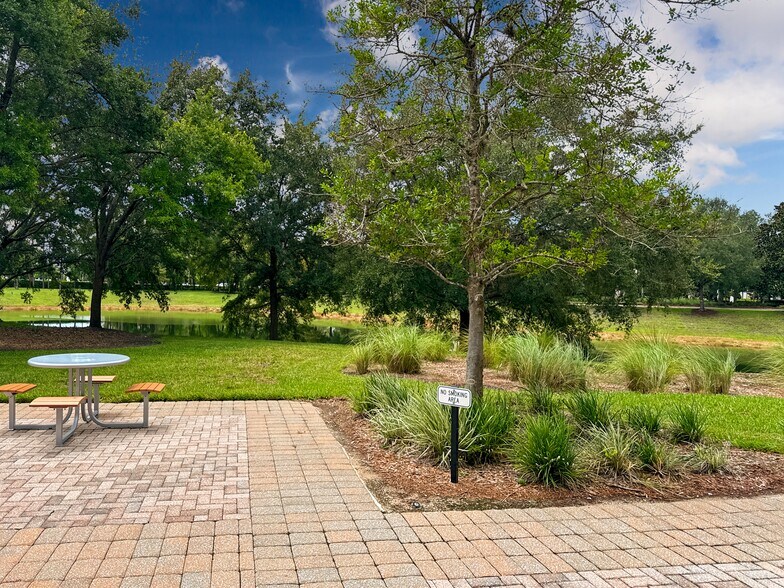 More Photos Of 12724 Gran Bay Pkwy W, Jacksonville Coworking Space