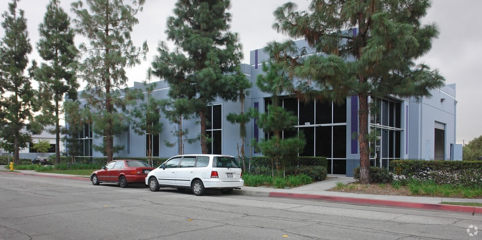More Photos Of 1100-1120 W 10th St, Azusa Warehouse For Sale