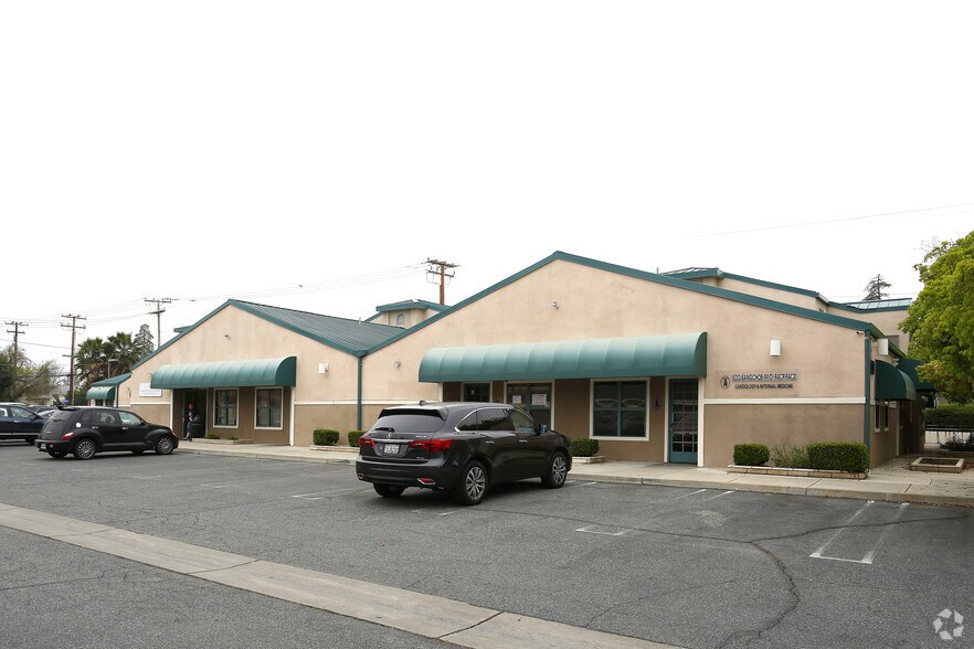 Primary Photo Of , Hemet Office For Sale