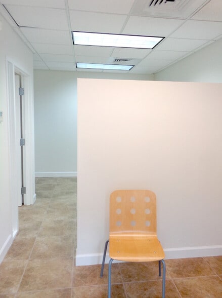 More Photos Of 1011-1039 NW 31st Ave, Pompano Beach Manufacturing For Lease