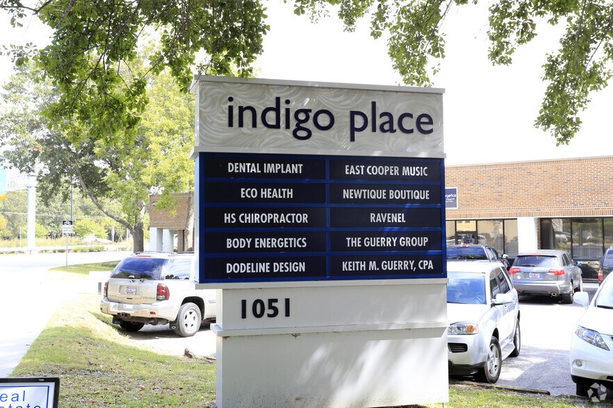 More Photos Of 1051 Johnnie Dodds Blvd, Mount Pleasant Medical For Sale