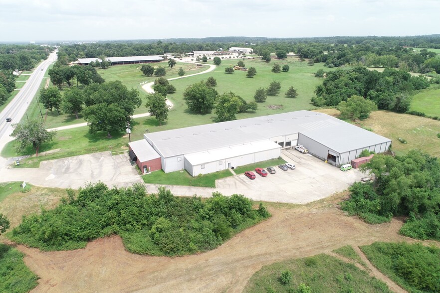 Primary Photo Of 21973 Highway 105, Montgomery Warehouse For Lease