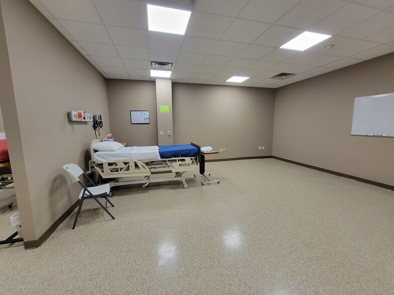 More Photos Of 114 S Main Ave, Sioux Falls Office For Lease