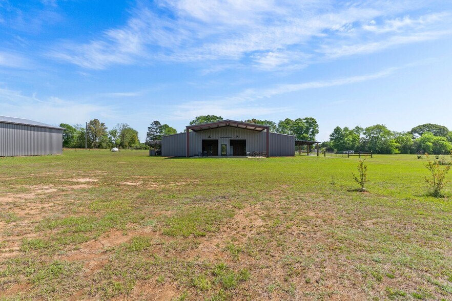 More Photos Of 11179 County Road 1, Enterprise Flex For Sale