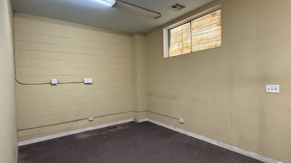More Photos Of 4909 Exposition Blvd, Los Angeles Manufacturing For Lease