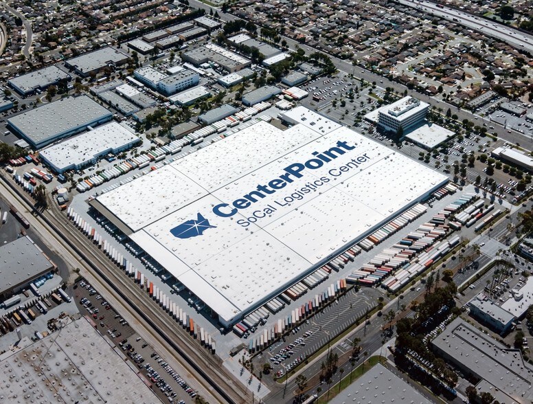 More Photos Of 6800 Valley View St, Buena Park Warehouse For Lease