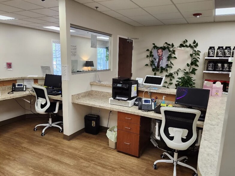 More Photos Of 411 Billingsley Rd, Charlotte Medical For Sale