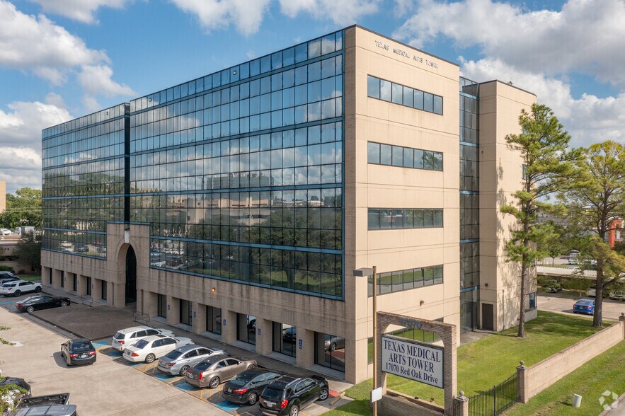 More Photos Of 17070 Red Oak Dr, Houston Medical For Sale