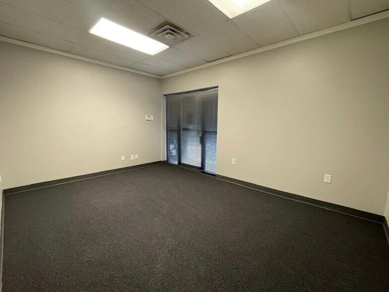 More Photos Of 1920 Monroe Dr NE, Atlanta Office For Lease