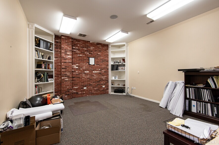 More Photos Of 1021 Maryland Ave, Dolton Manufacturing For Sale