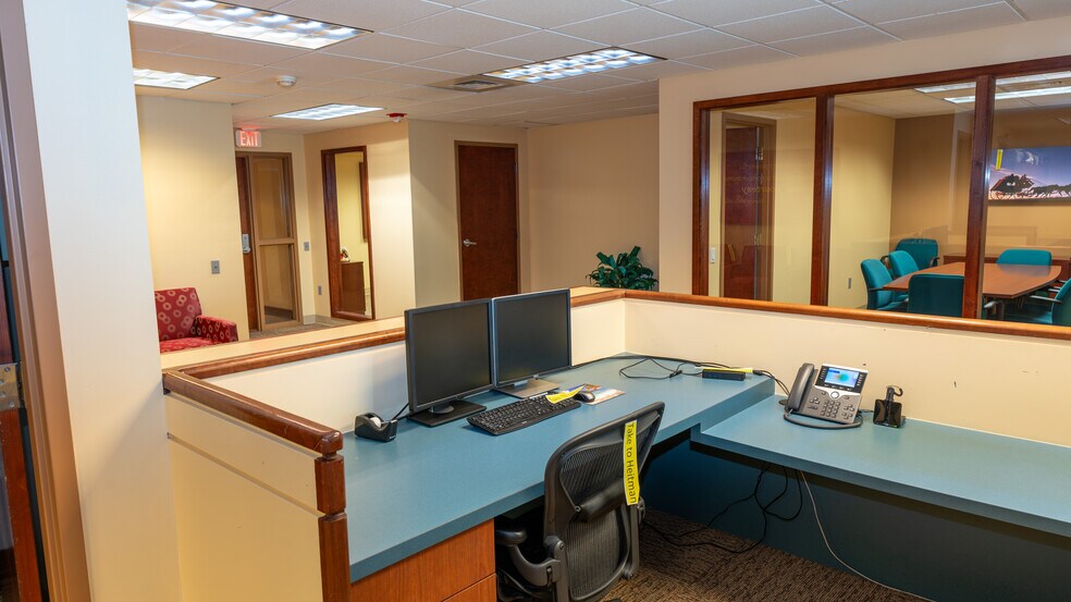 More Photos Of 12751 S Cleveland Ave, Fort Myers Medical For Lease