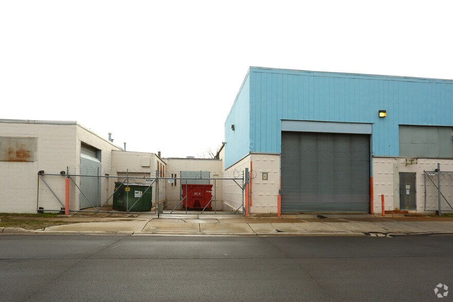 More Photos Of 19197 Sherwood St, Detroit Industrial For Sale