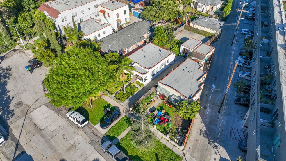 More Photos Of 2536 S Dunsmuir Ave, Los Angeles Land For Sale