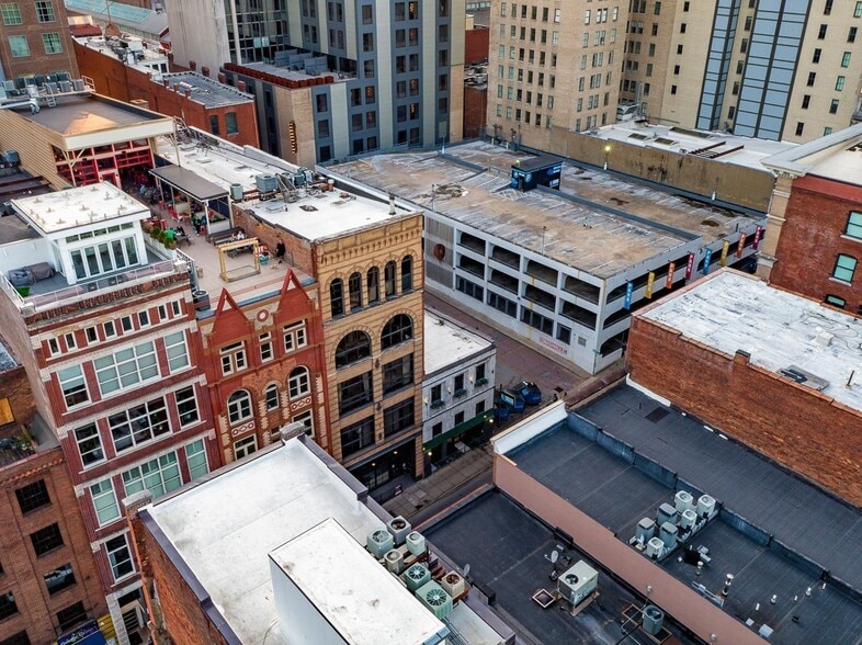 More Photos Of 213 Printers Aly, Nashville General Retail For Sale