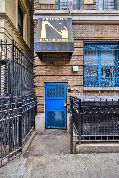 More Photos Of 218 W 113th St, New York Apartments For Lease