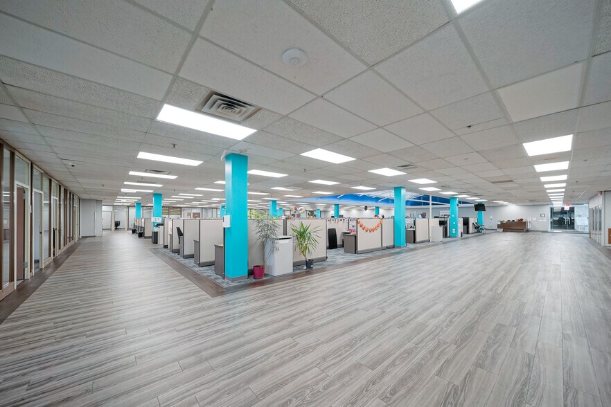 More Photos Of 663 E Crescent Ave, Ramsey Office For Lease