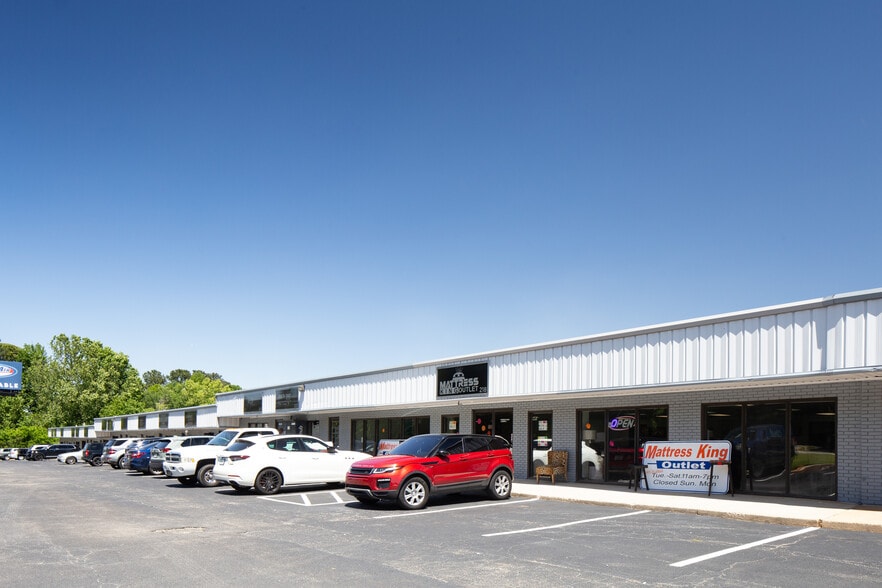 More Photos Of 6030 Ga-85 Hwy, Riverdale Unknown For Lease