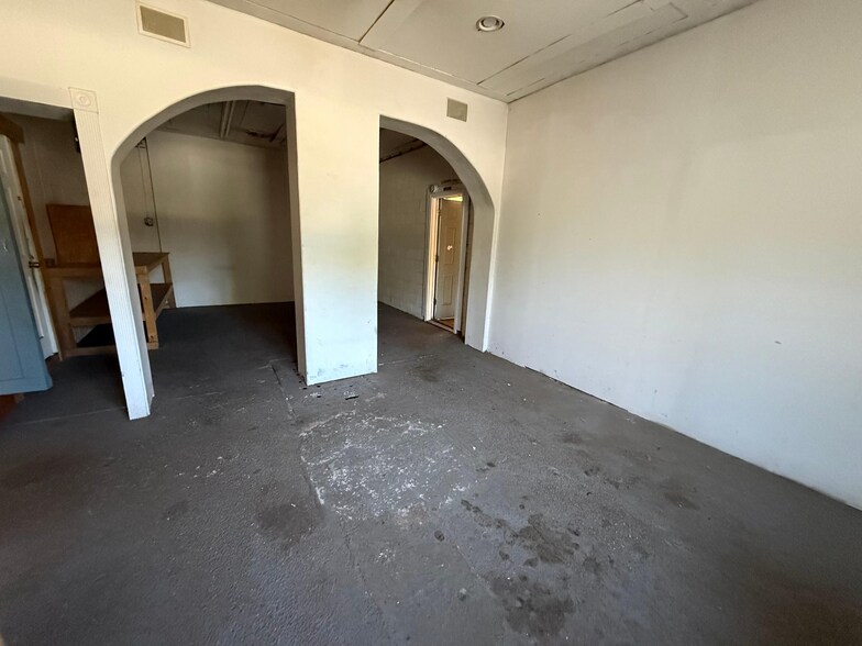 More Photos Of 63 E Bay Ave, Manahawkin Freestanding For Sale