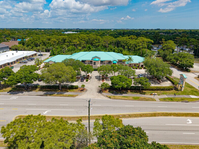 More Photos Of 1071 Port Malabar Blvd NE, Palm Bay Medical For Sale