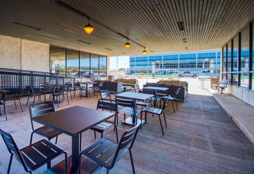 More Photos Of 2200 S Service Rd, Dallas Unknown For Lease