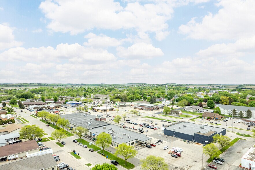 More Photos Of 205-245 S Century Ave, Waunakee Storefront For Lease