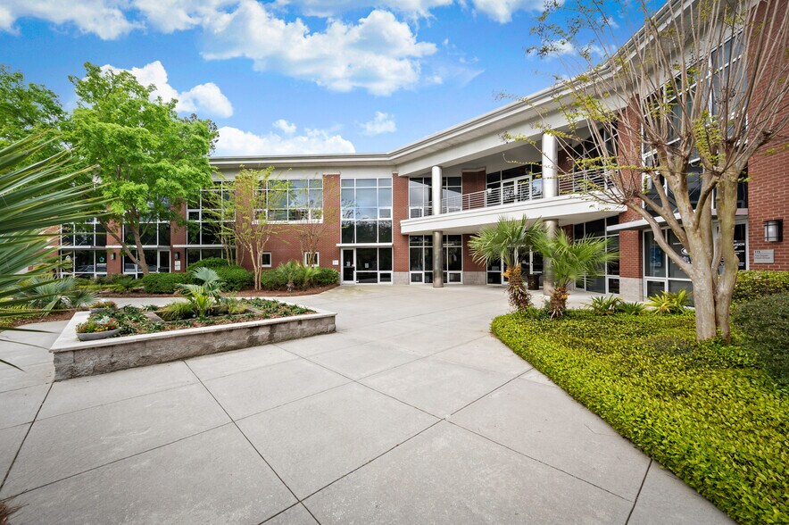 More Photos Of 1470 Tobias Gadson Blvd, Charleston Loft Creative Space For Sale