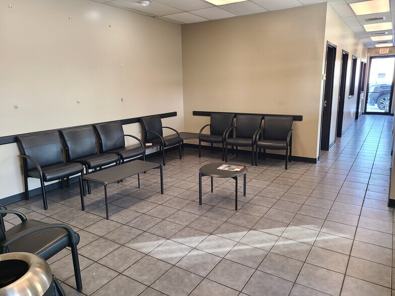 More Photos Of 3521 Grape Rd, Mishawaka Auto Dealership For Lease