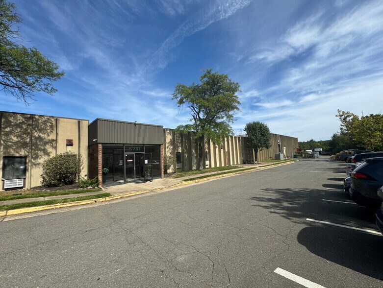 More Photos Of 5731 General Washington Dr, Alexandria Distribution For Sale