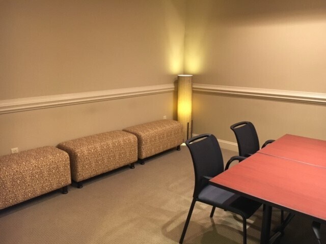 More Photos Of 68 Pointe Cir, Greenville Office For Lease