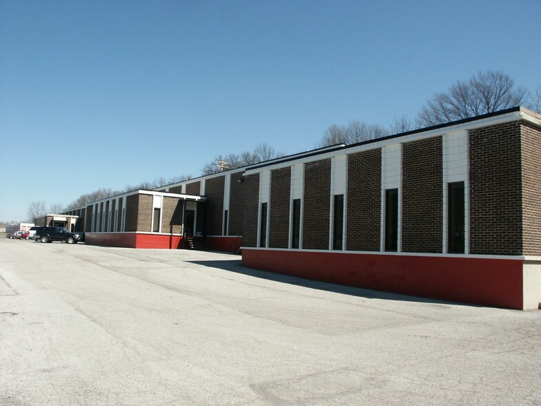 More Photos Of 286-292 East Ave, Webster Groves Warehouse For Sale