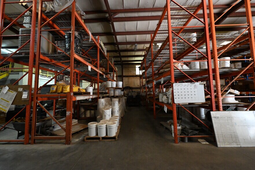 More Photos Of 2020 Murrell Rd, Rockledge Manufacturing For Lease
