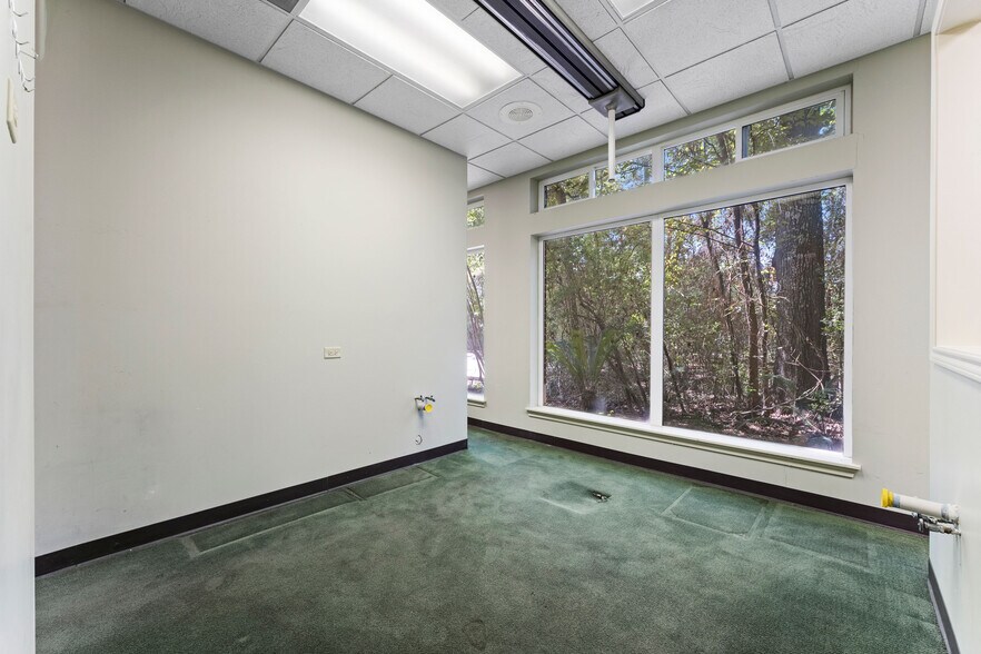 More Photos Of 3403 Rivers Edge Trl, Kingwood Medical For Lease