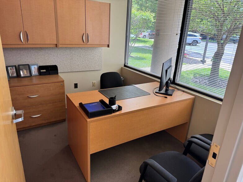 More Photos Of 601 Bethlehem Pike, Montgomeryville Medical For Sale