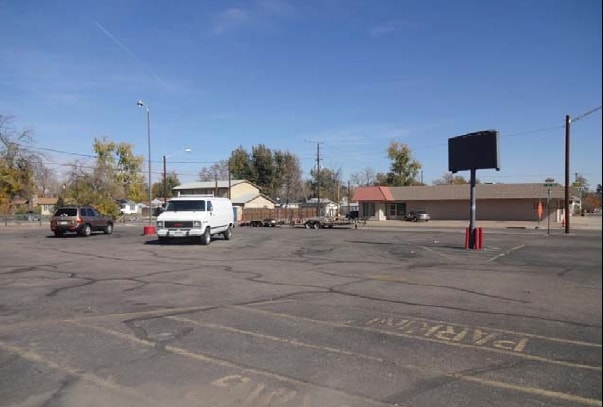 More Photos Of 1909-1915 9th St, Greeley Service Station For Lease