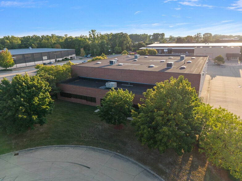 More Photos Of 44567 Morley Dr, Clinton Township Warehouse For Sale