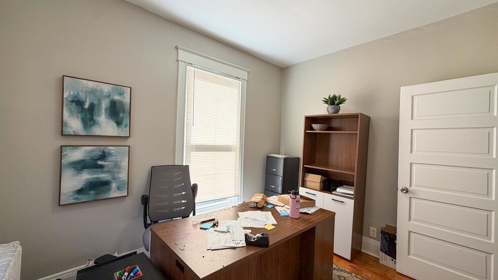 More Photos Of 2100 Auburn Ave, Cincinnati Office For Sale