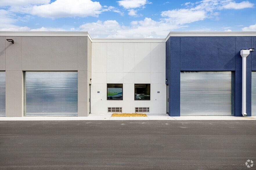 More Photos Of 310 N Wickham Rd, Melbourne Warehouse For Lease