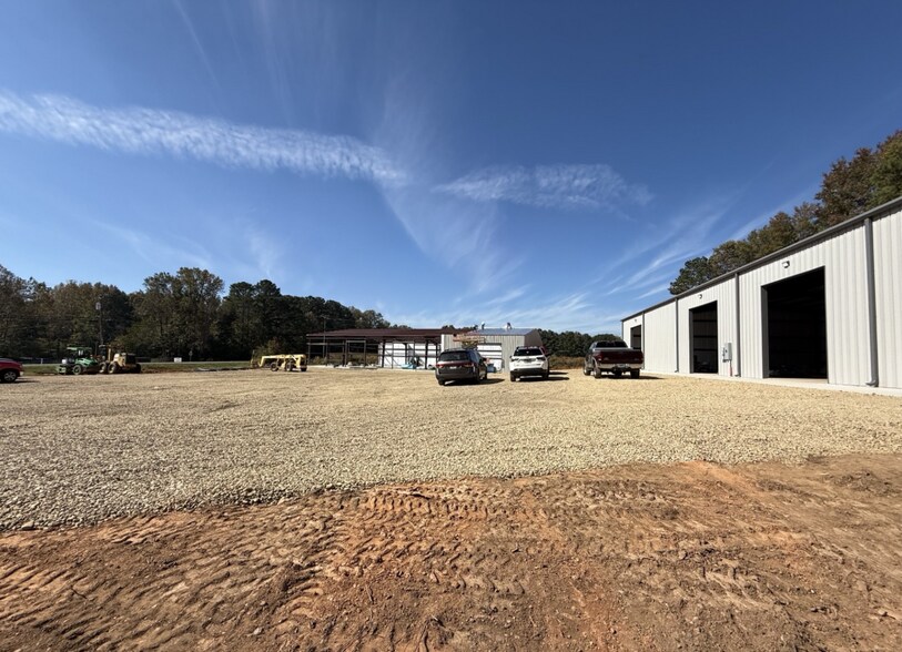 More Photos Of 2184 Highway 53 W, Jasper Industrial For Lease