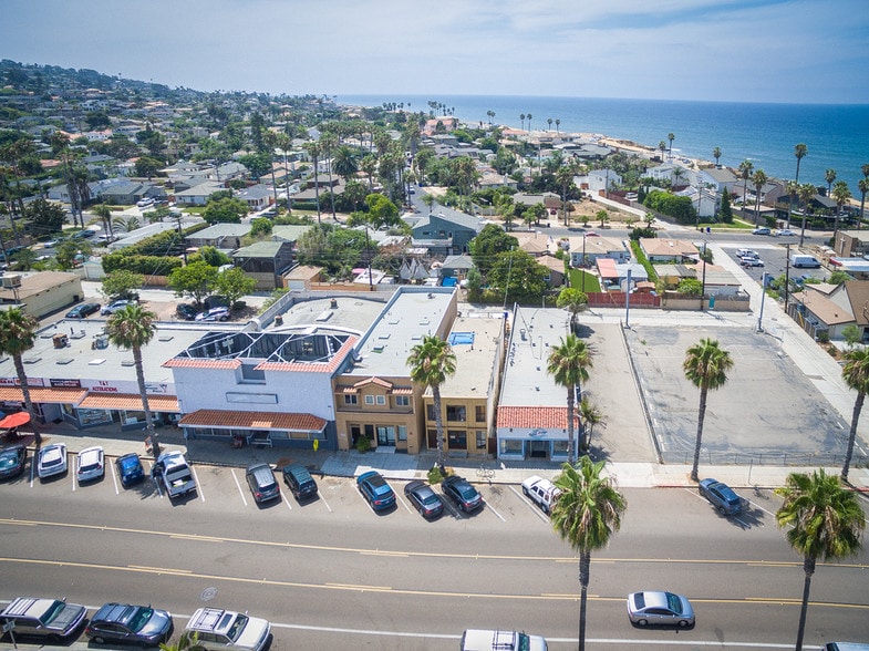 More Photos Of 4741 Point Loma Ave, San Diego Storefront Retail Residential For Sale
